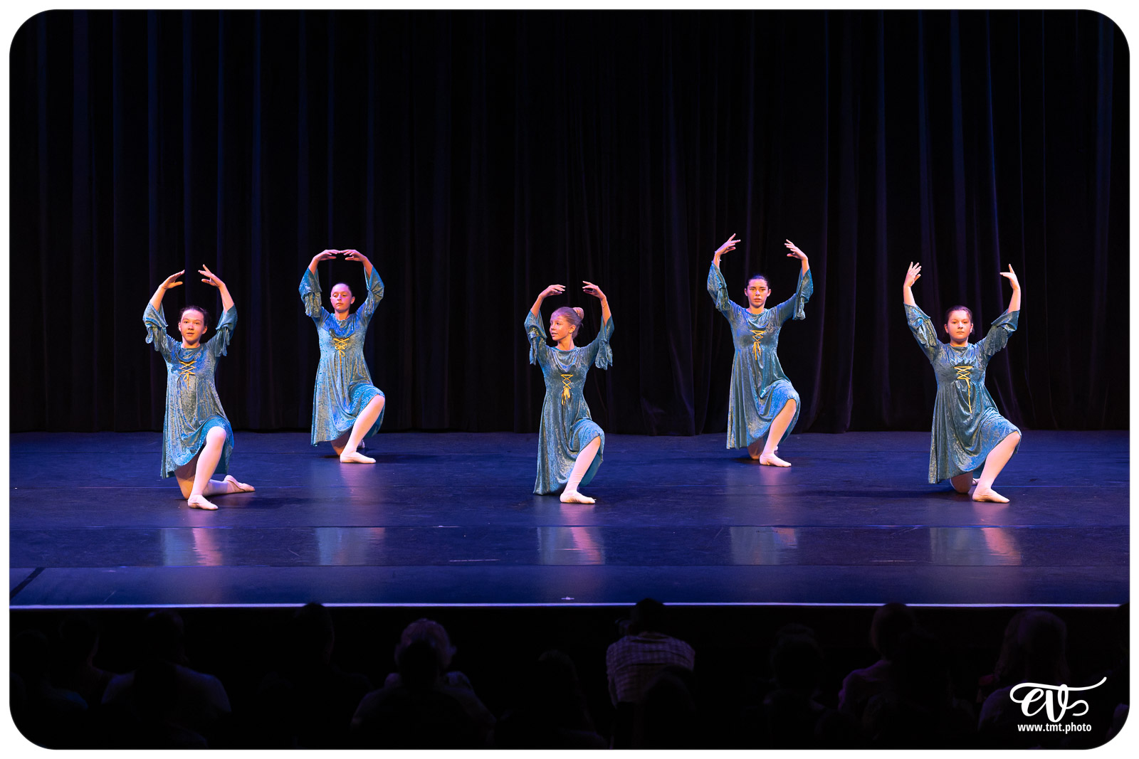 ECOLE DE DANSE CÉCILE ADAMOW